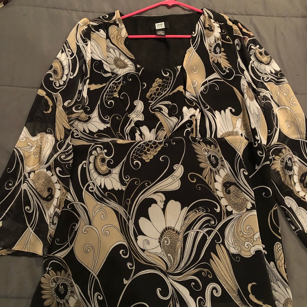 Women’s blouse